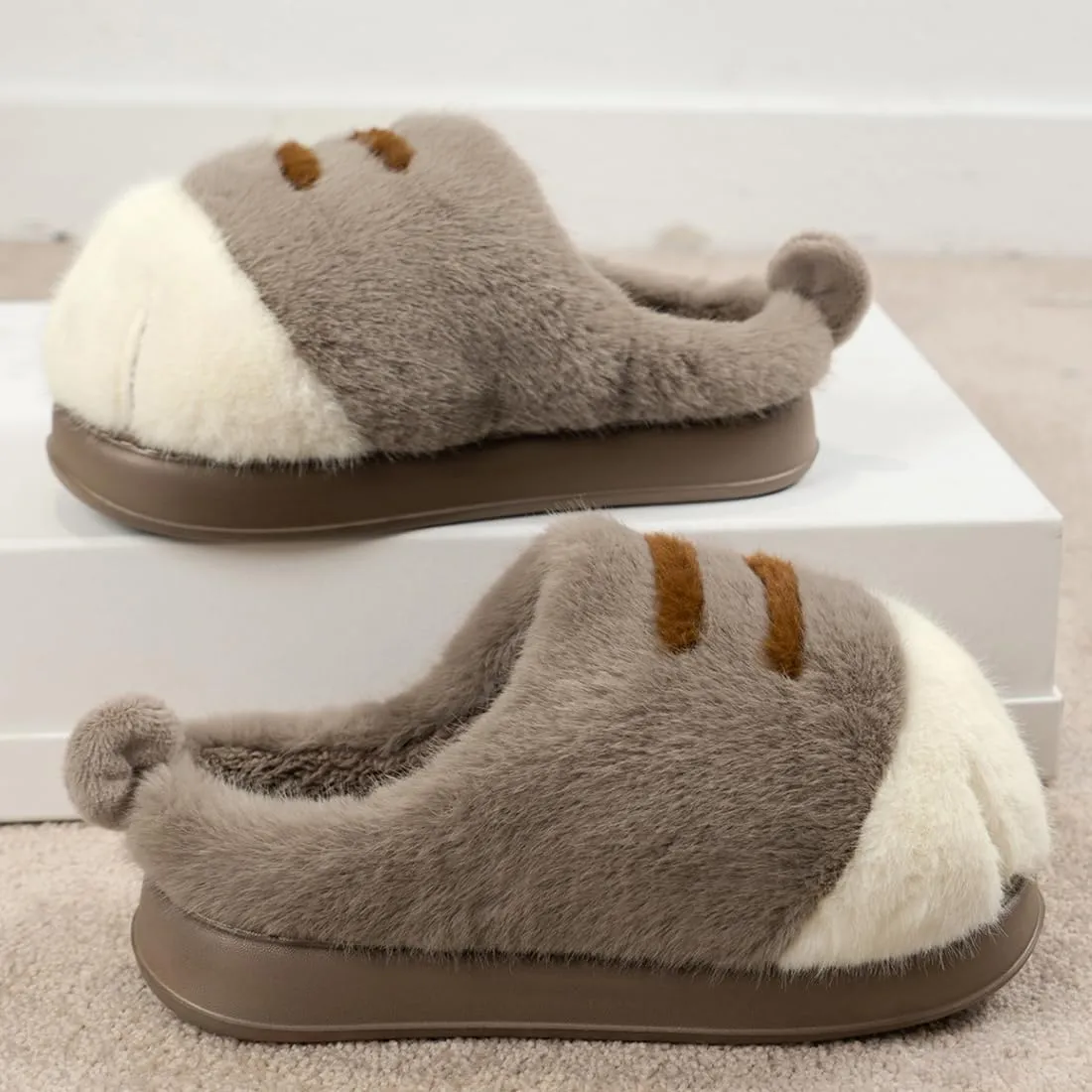 Cat Paw Slippers for Women, 3D Cat Paw Cartoon Warm Cozy Fuzzy Bedroom House Slippers