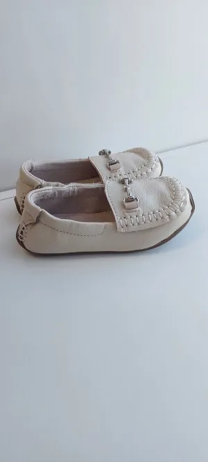 Cream Loafer Pre Walker shoes