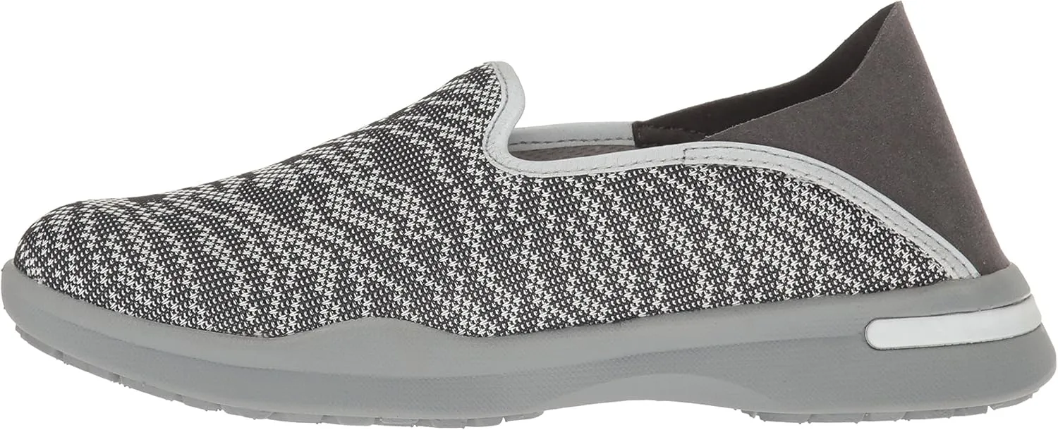 SoftWalk Women's Simba Flat
