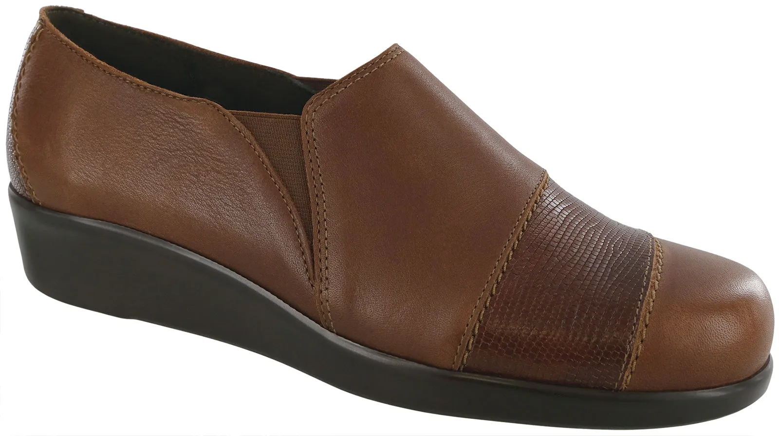 Women's Nora Slip On Loafer in Auburn / Lizard