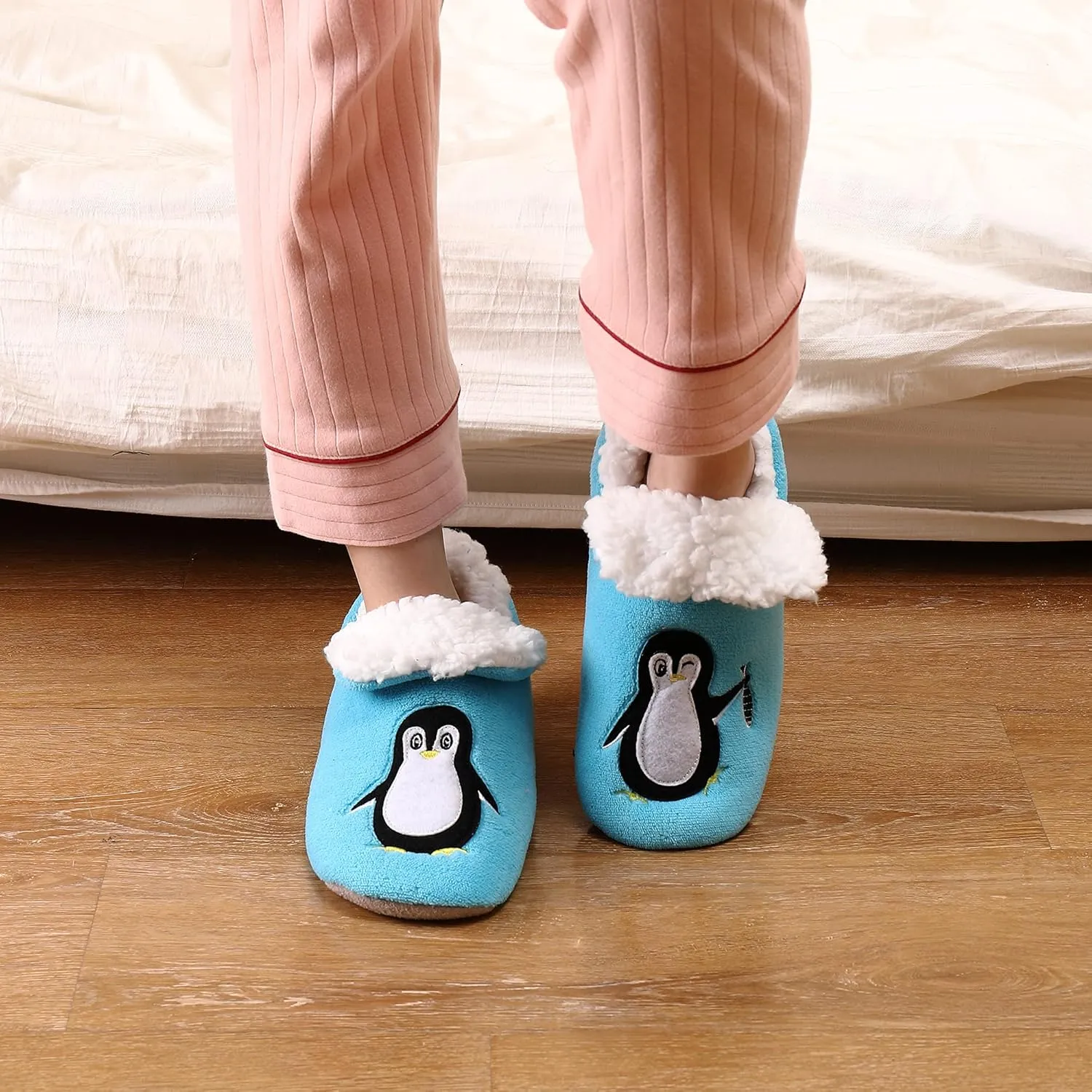 Women's Slipper Socks-Winter Fuzzy Warm Soft Cozy Non-Skid Fleece-Lined Penguin House Slippers Booties with Grips