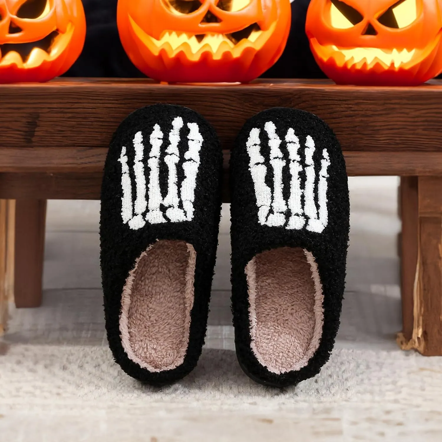 YJEUS Women's Men's Heart Heart Slippers Strawberry Cherry Mushroom Slippers Evil Eye Slippers Cartoon Animal Cat Slippers Memory Foam Cozy Plush Slippers Couple Indoor Household Slippers
